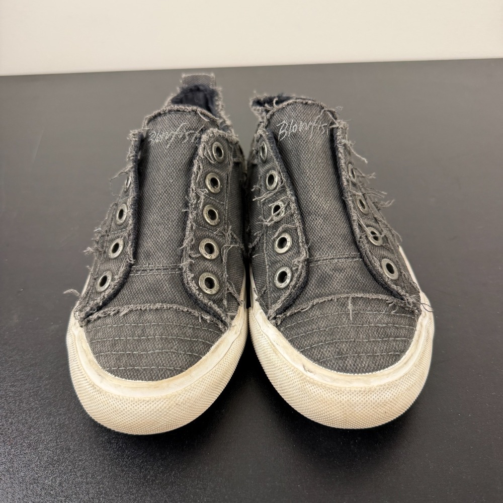 Blowfish Malibu Play Sneakers Women 7.5/8 Black Canvas Distressed Casual Slip On - Picture 7 of 12